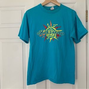 VTG 90s Bellagio tshirt unisex men women USA